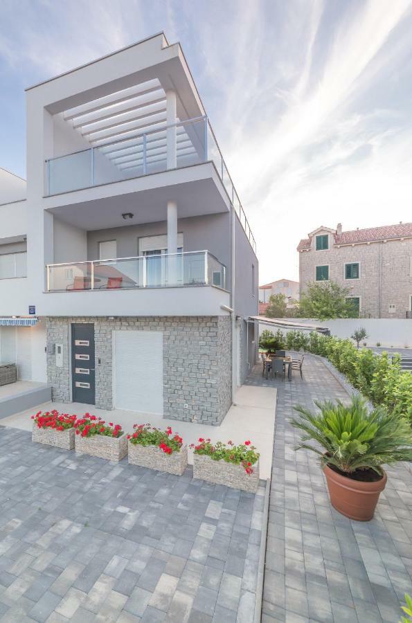 Kuca Buzov - Holiday House In Croatia Srima Kültér fotó